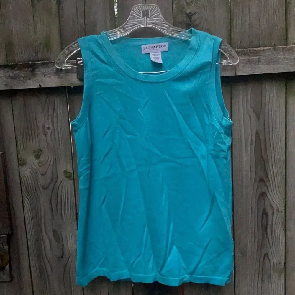 Sag Harbor Light Blue Tank top sz. M petite